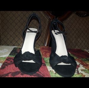 Forever 21 Stappy heels